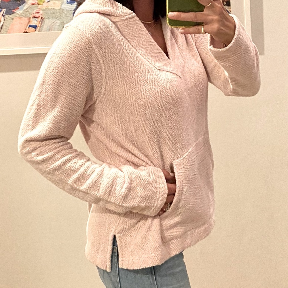 New Faherty Brand Whitewater Hoodie in Light Pink